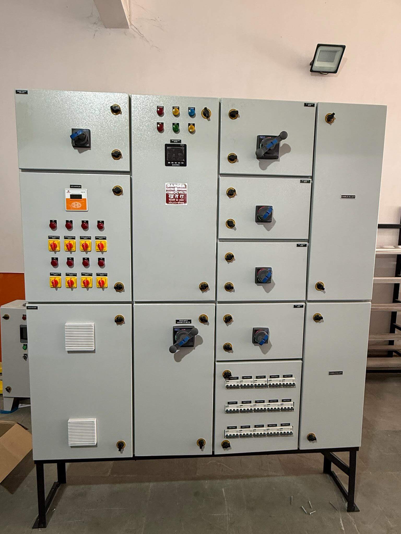 Power Distribution Panel